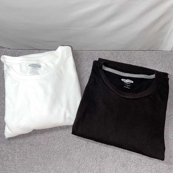 Old Navy Short Sleeve T-Shirt - Picture 8 of 8